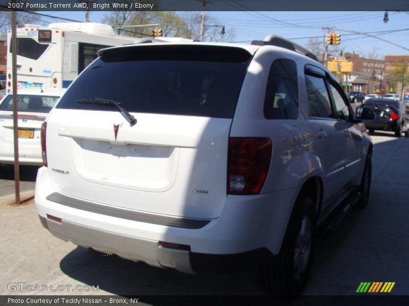 Bright White / Ebony 2007 Pontiac Torrent AWD