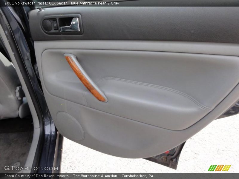 Blue Anthracite Pearl / Gray 2001 Volkswagen Passat GLX Sedan