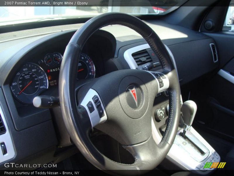 Bright White / Ebony 2007 Pontiac Torrent AWD