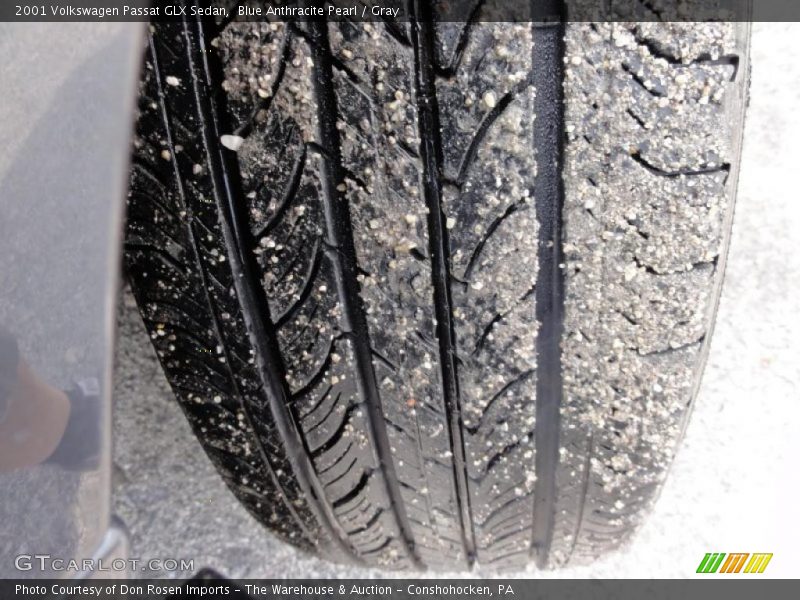 Blue Anthracite Pearl / Gray 2001 Volkswagen Passat GLX Sedan