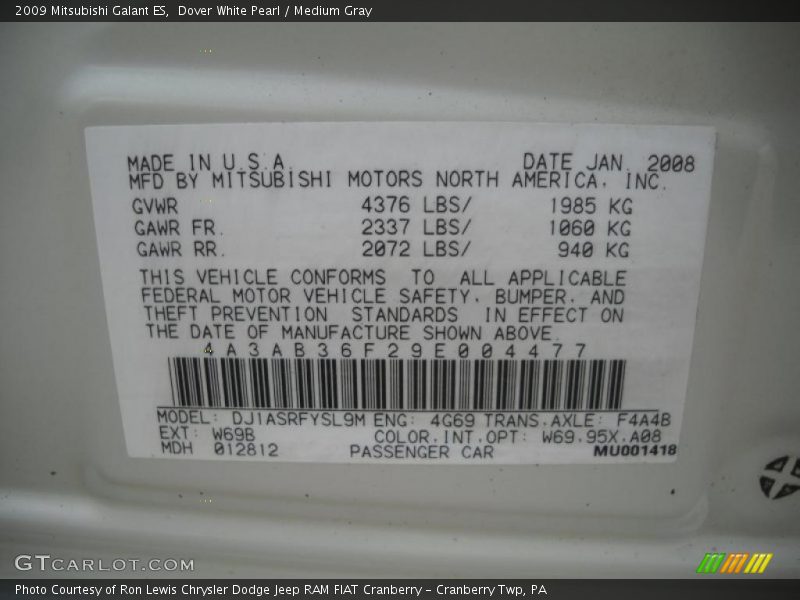 Dover White Pearl / Medium Gray 2009 Mitsubishi Galant ES