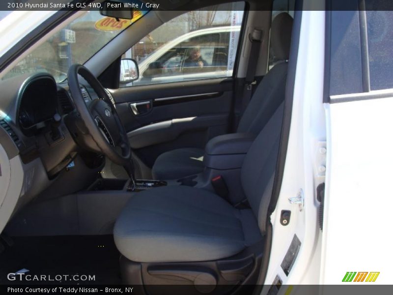 Pearl White / Gray 2010 Hyundai Santa Fe GLS 4WD