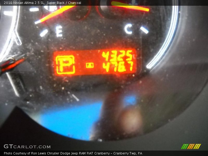 Super Black / Charcoal 2010 Nissan Altima 2.5 SL
