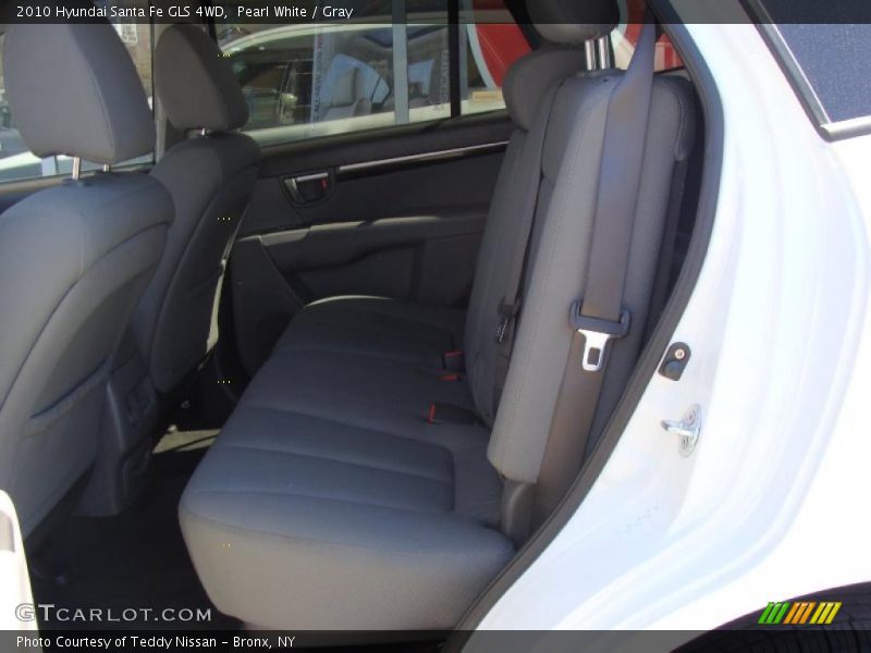 Pearl White / Gray 2010 Hyundai Santa Fe GLS 4WD