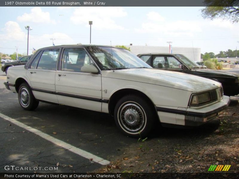 White / Gray 1987 Oldsmobile Delta 88 Royal Brougham