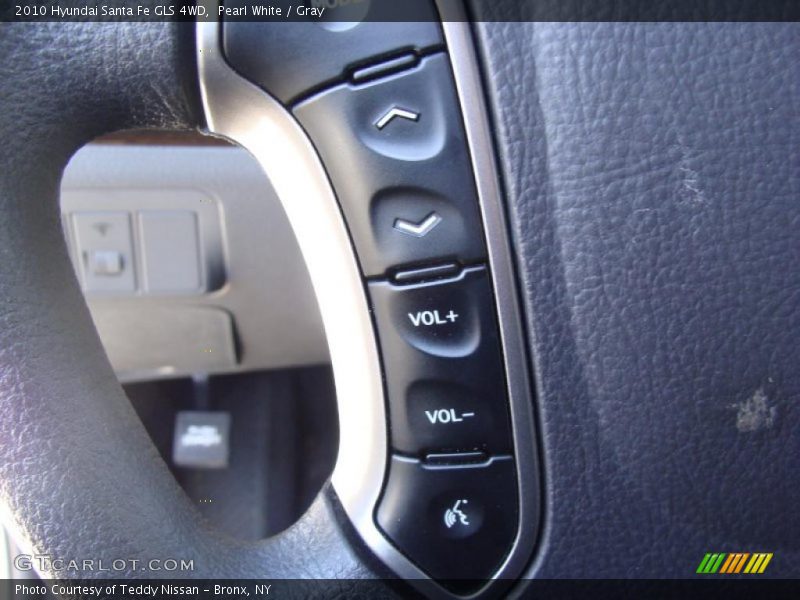 Pearl White / Gray 2010 Hyundai Santa Fe GLS 4WD