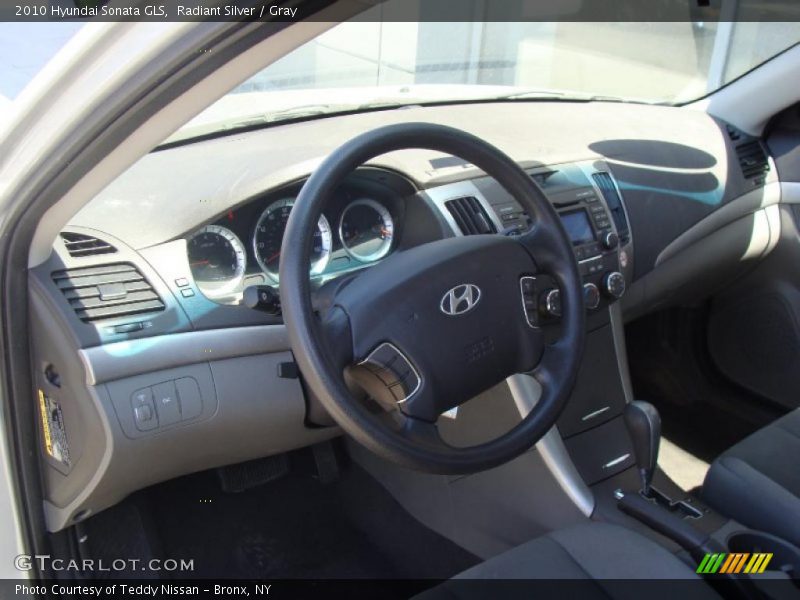 Radiant Silver / Gray 2010 Hyundai Sonata GLS