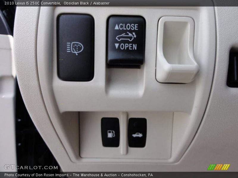 Controls of 2010 IS 250C Convertible