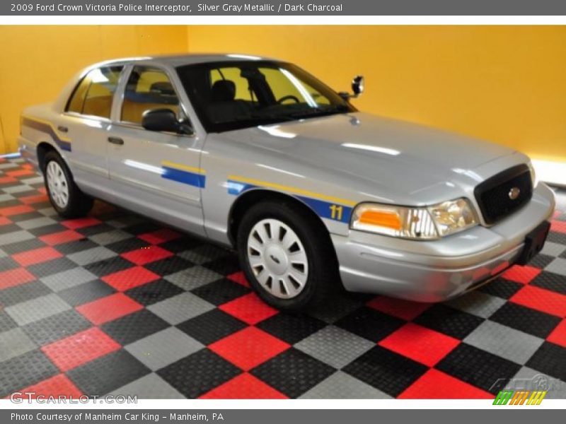 Silver Gray Metallic / Dark Charcoal 2009 Ford Crown Victoria Police Interceptor