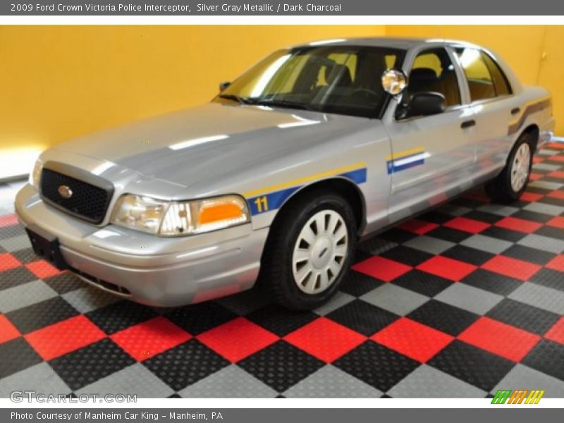 Front 3/4 View of 2009 Crown Victoria Police Interceptor