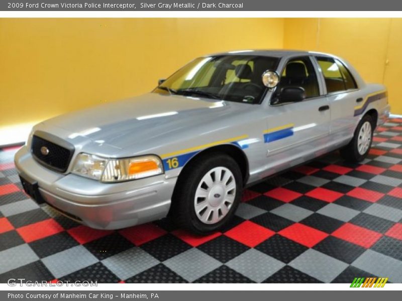Silver Gray Metallic / Dark Charcoal 2009 Ford Crown Victoria Police Interceptor