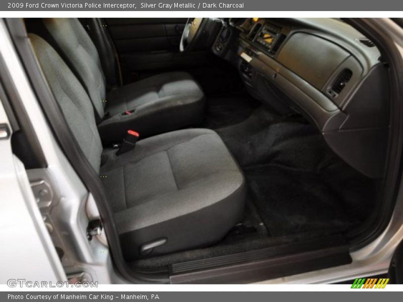  2009 Crown Victoria Police Interceptor Dark Charcoal Interior