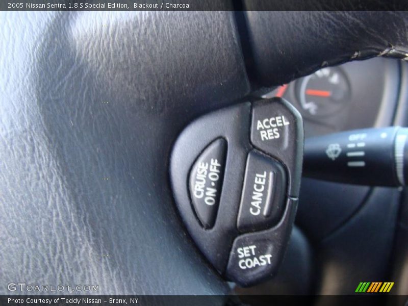 Blackout / Charcoal 2005 Nissan Sentra 1.8 S Special Edition