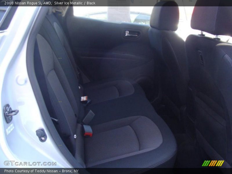 Silver Ice Metallic / Black 2008 Nissan Rogue SL AWD