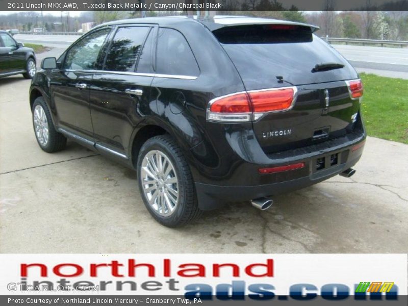 Tuxedo Black Metallic / Canyon/Charcoal Black 2011 Lincoln MKX AWD