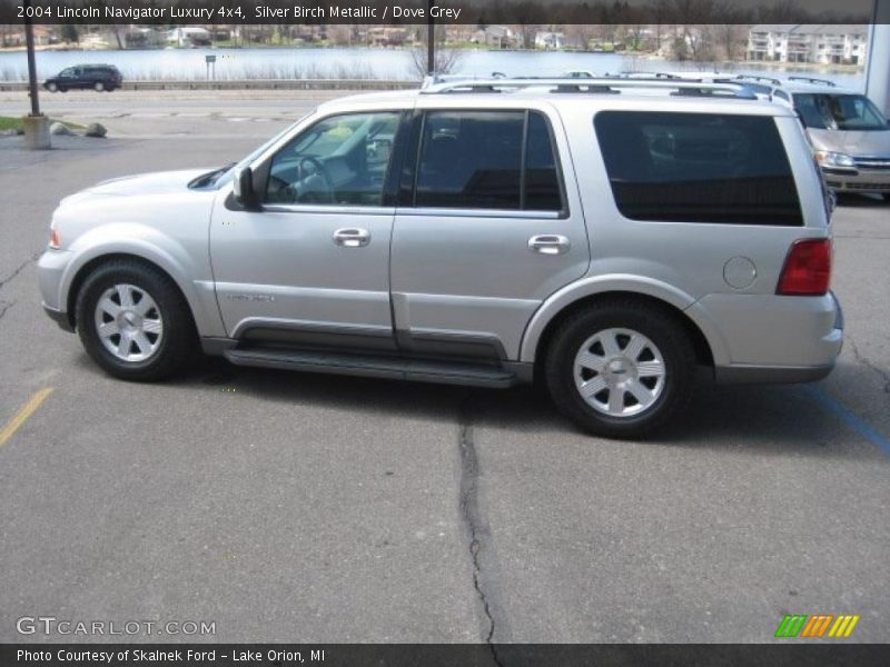 Silver Birch Metallic / Dove Grey 2004 Lincoln Navigator Luxury 4x4