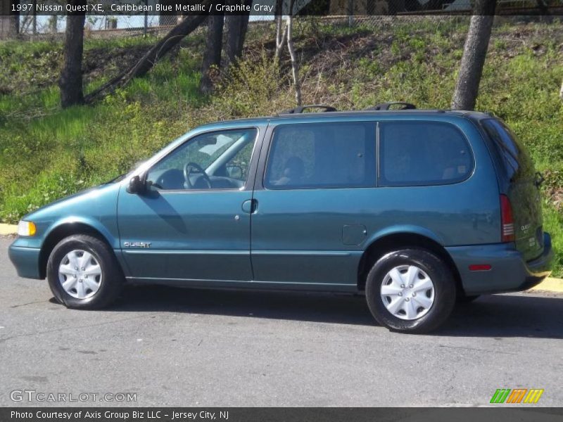 Caribbean Blue Metallic / Graphite Gray 1997 Nissan Quest XE