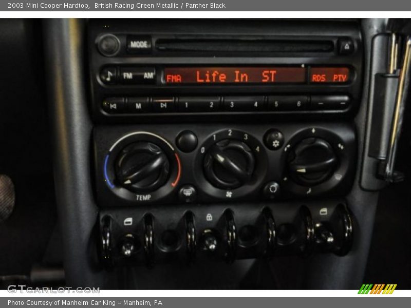 British Racing Green Metallic / Panther Black 2003 Mini Cooper Hardtop