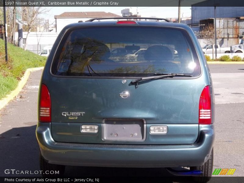 Caribbean Blue Metallic / Graphite Gray 1997 Nissan Quest XE