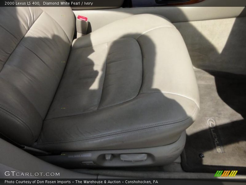 Diamond White Pearl / Ivory 2000 Lexus LS 400