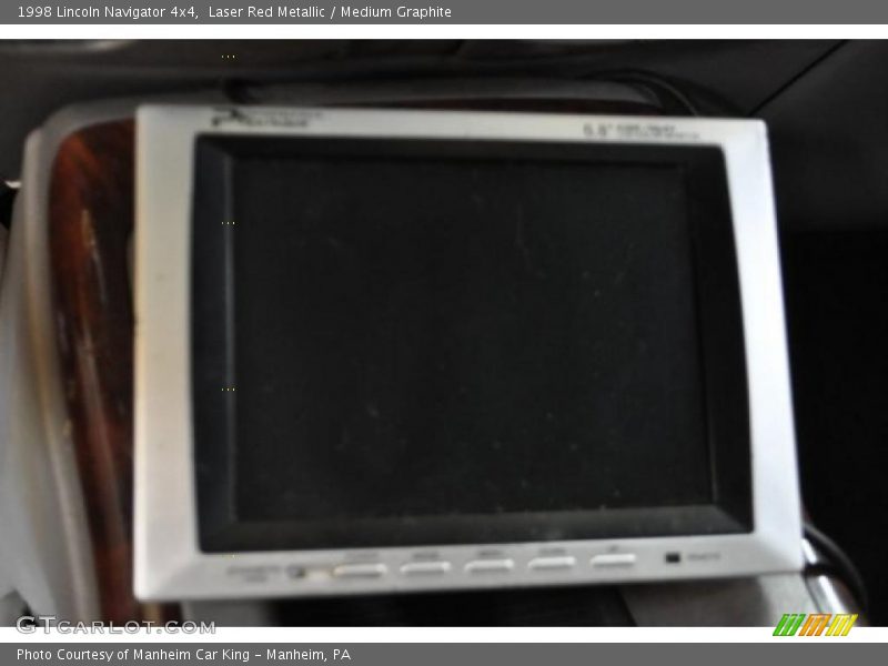 Laser Red Metallic / Medium Graphite 1998 Lincoln Navigator 4x4