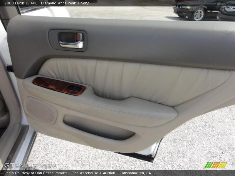 Diamond White Pearl / Ivory 2000 Lexus LS 400