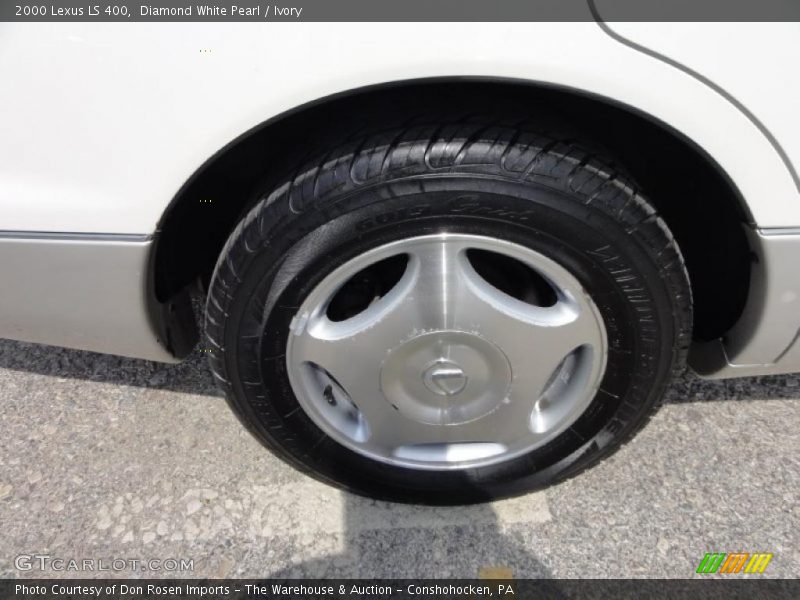 Diamond White Pearl / Ivory 2000 Lexus LS 400