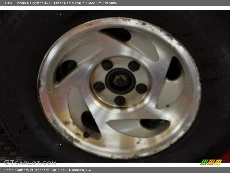 Laser Red Metallic / Medium Graphite 1998 Lincoln Navigator 4x4