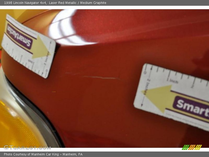 Laser Red Metallic / Medium Graphite 1998 Lincoln Navigator 4x4