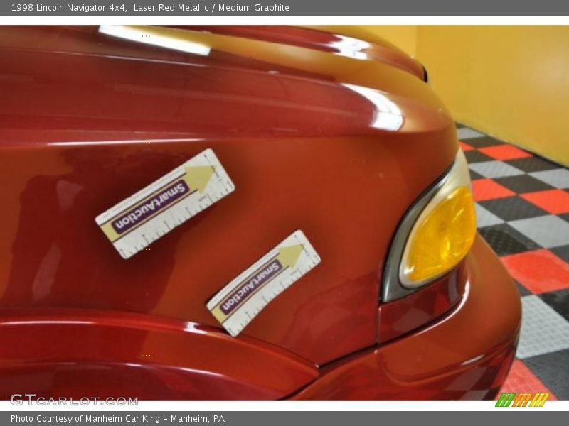 Laser Red Metallic / Medium Graphite 1998 Lincoln Navigator 4x4