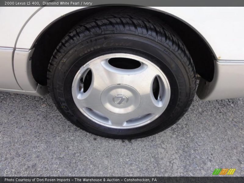 Diamond White Pearl / Ivory 2000 Lexus LS 400