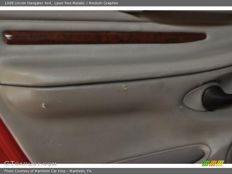 Laser Red Metallic / Medium Graphite 1998 Lincoln Navigator 4x4