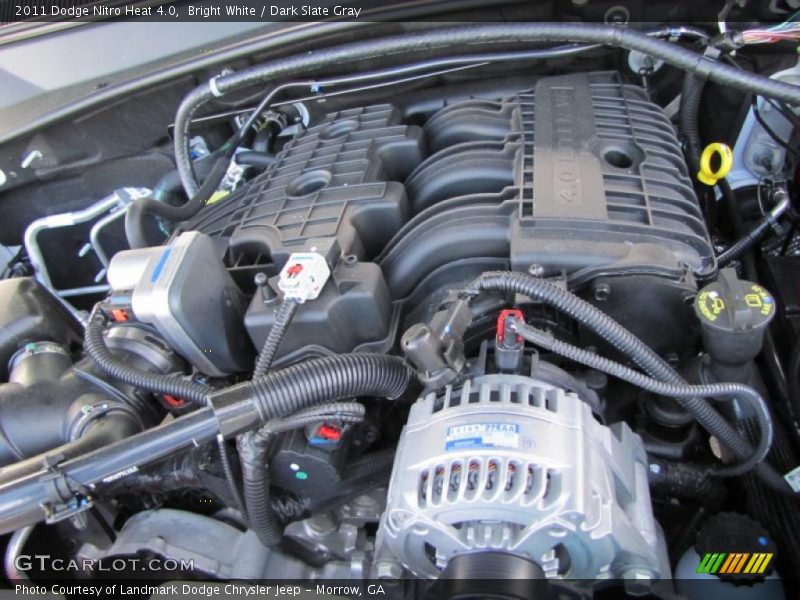 Bright White / Dark Slate Gray 2011 Dodge Nitro Heat 4.0