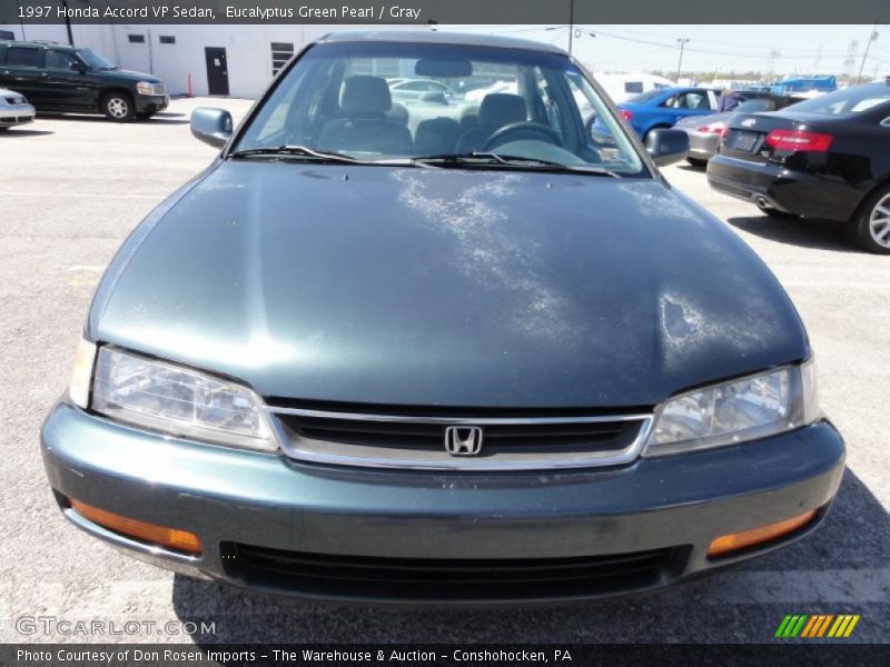 Eucalyptus Green Pearl / Gray 1997 Honda Accord VP Sedan