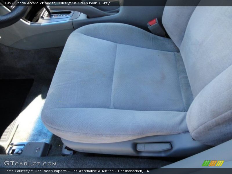 Eucalyptus Green Pearl / Gray 1997 Honda Accord VP Sedan