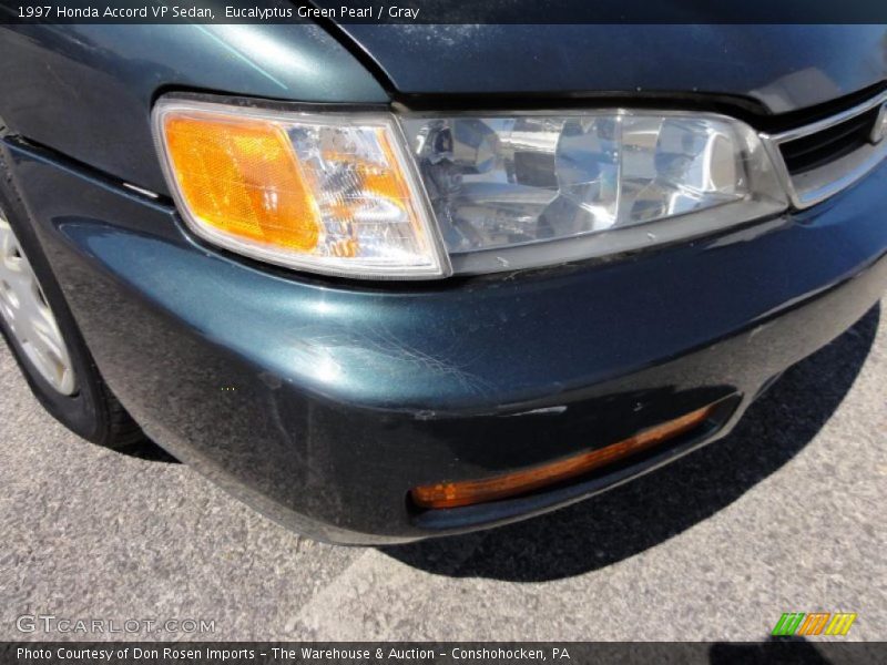 Eucalyptus Green Pearl / Gray 1997 Honda Accord VP Sedan