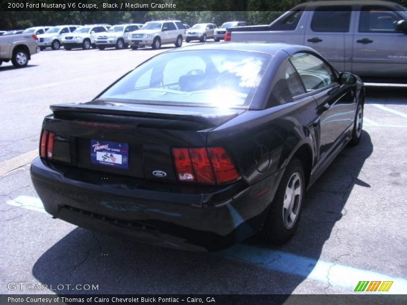 Black / Medium Graphite 2000 Ford Mustang V6 Coupe