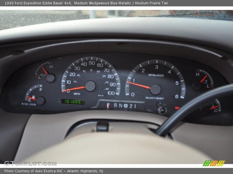 Medium Wedgewood Blue Metallic / Medium Prairie Tan 1999 Ford Expedition Eddie Bauer 4x4