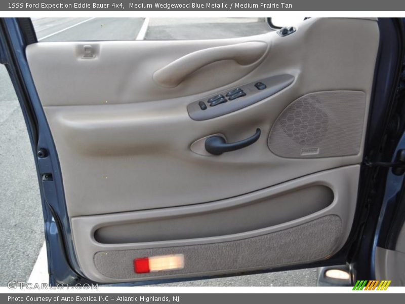Medium Wedgewood Blue Metallic / Medium Prairie Tan 1999 Ford Expedition Eddie Bauer 4x4
