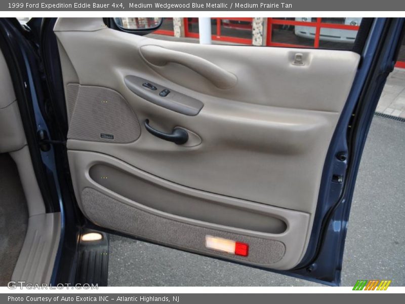 Medium Wedgewood Blue Metallic / Medium Prairie Tan 1999 Ford Expedition Eddie Bauer 4x4