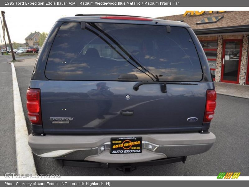 Medium Wedgewood Blue Metallic / Medium Prairie Tan 1999 Ford Expedition Eddie Bauer 4x4