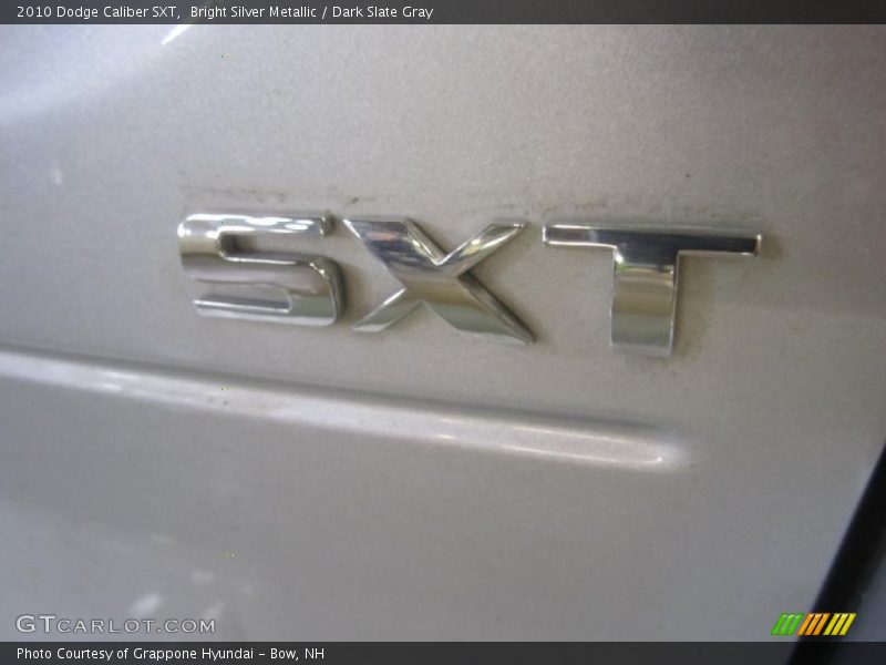 Bright Silver Metallic / Dark Slate Gray 2010 Dodge Caliber SXT