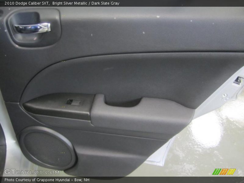 Bright Silver Metallic / Dark Slate Gray 2010 Dodge Caliber SXT