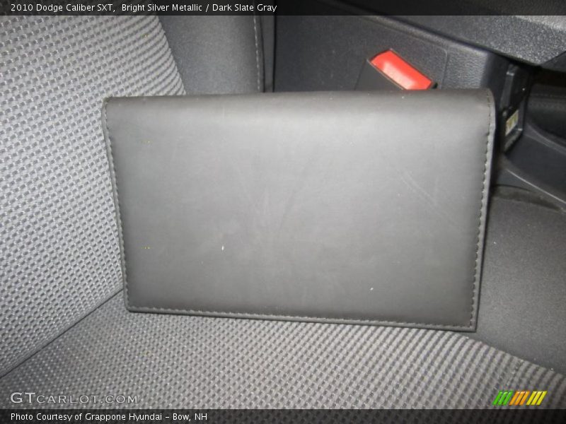 Bright Silver Metallic / Dark Slate Gray 2010 Dodge Caliber SXT