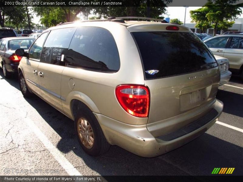 Champagne Pearl / Sandstone 2001 Dodge Grand Caravan Sport