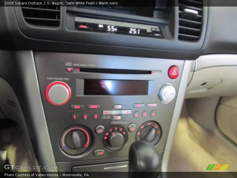 Satin White Pearl / Warm Ivory 2008 Subaru Outback 2.5i Wagon