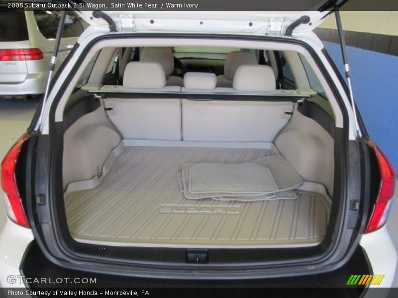 Satin White Pearl / Warm Ivory 2008 Subaru Outback 2.5i Wagon