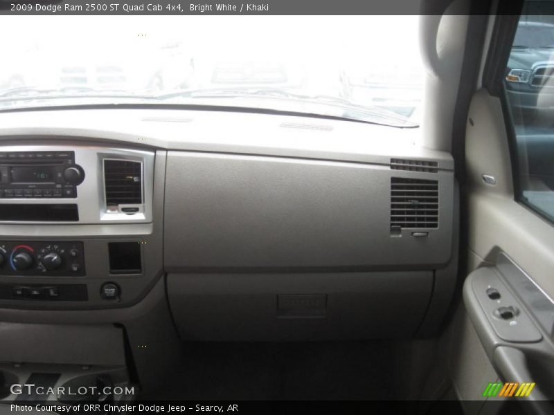 Bright White / Khaki 2009 Dodge Ram 2500 ST Quad Cab 4x4