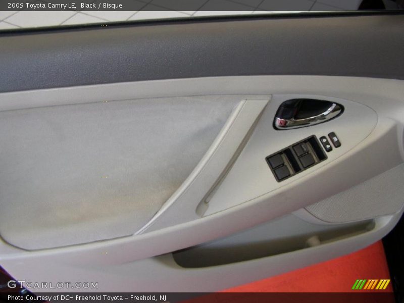 Black / Bisque 2009 Toyota Camry LE