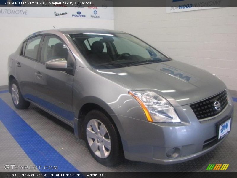 Magnetic Gray / Charcoal 2009 Nissan Sentra 2.0